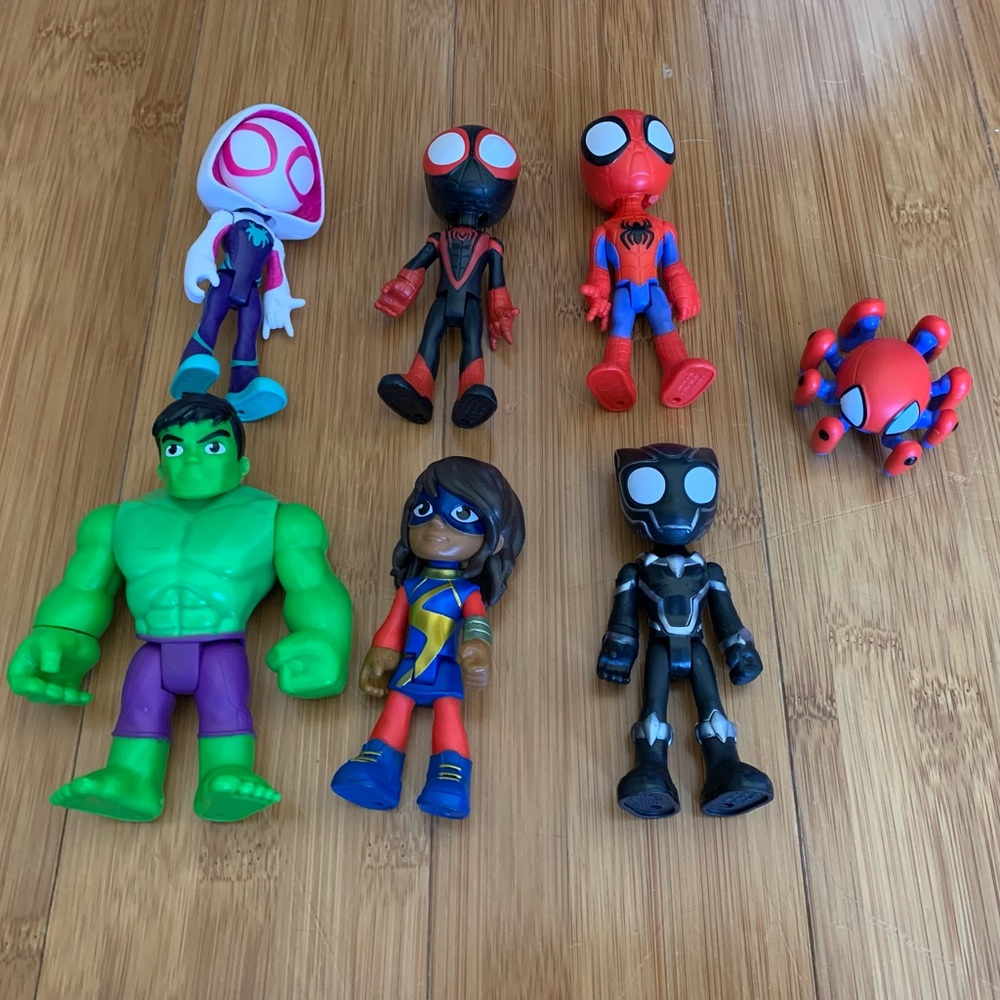 Spidey & Friends Figures Hulk Spiderman Marvel Black Panther